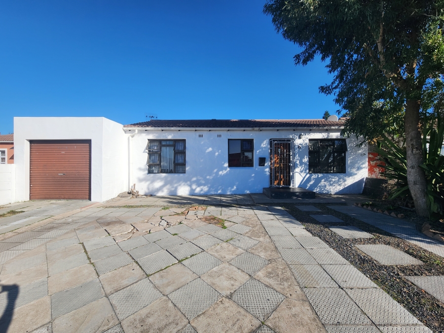 3 Bedroom Property for Sale in Dennemere Western Cape